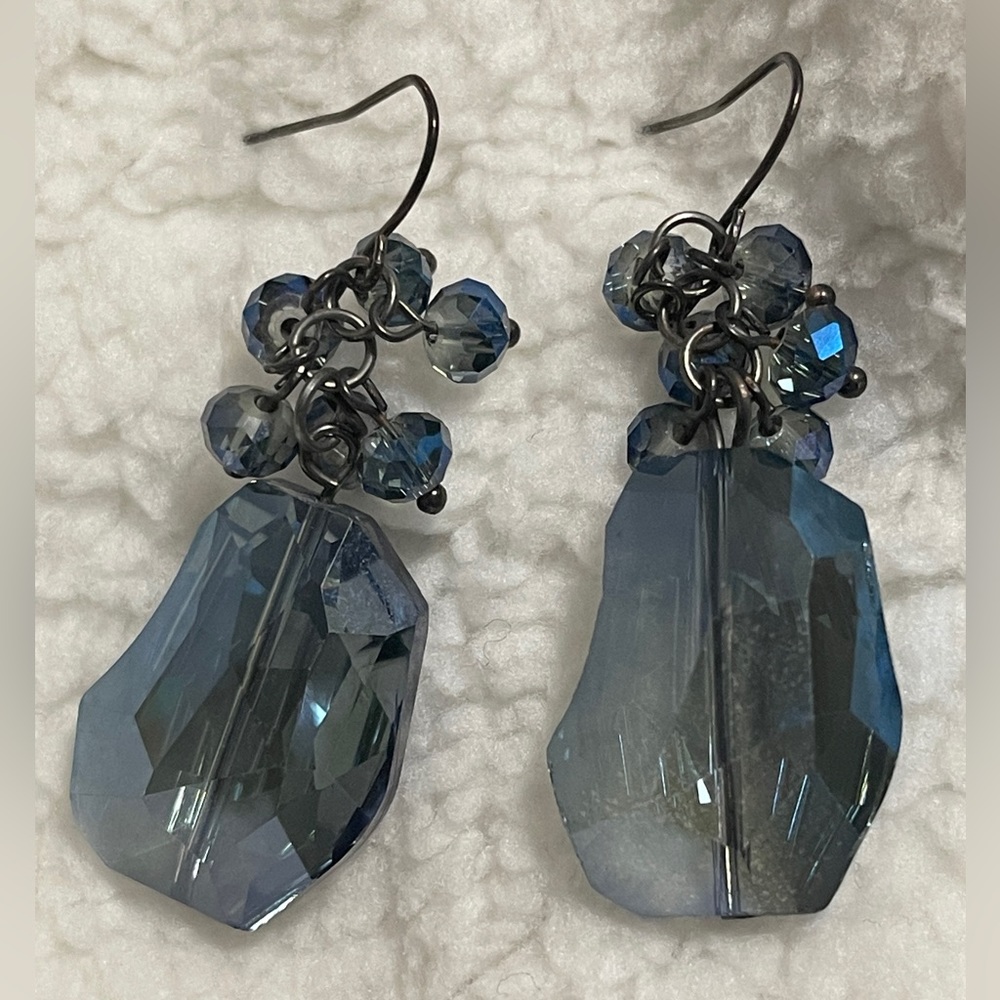Gorgeous dark smoky blue crystal drop earrings